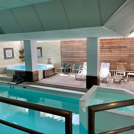 4 Pers, Piscine, Animaux Admis, Gourette - Fr-1-859-17 Eaux-Bonnes